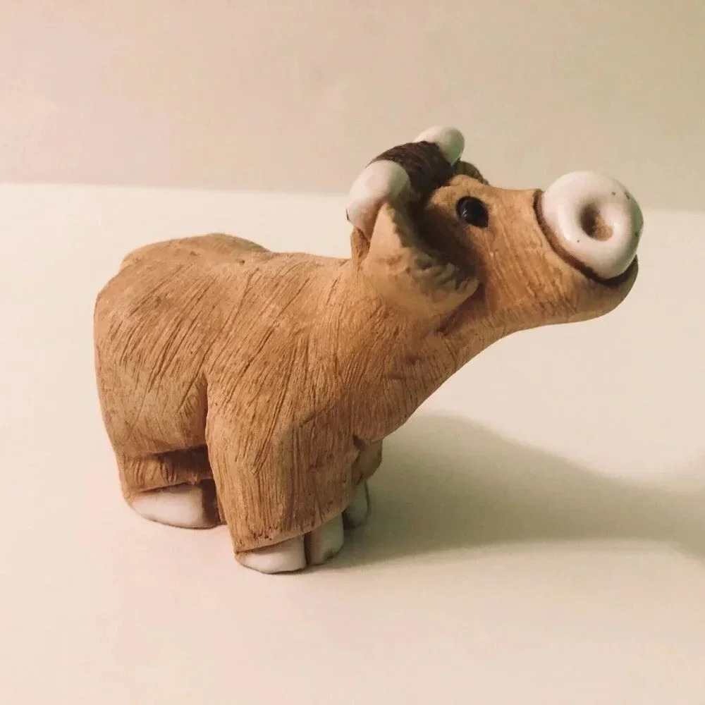 Vtg Artesania Rinconada Bull Cow Figurine  Hand Made 3 Inch Tall